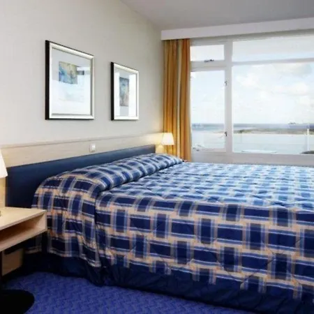 Hotel Nh Atlantic