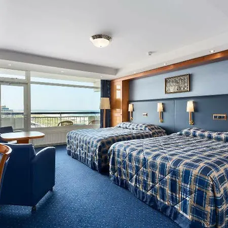 Nh Atlantic 4* Гаага